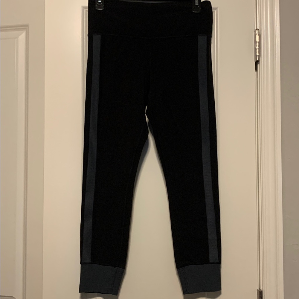 Athleta Black Leggings with Gray Side Stripe